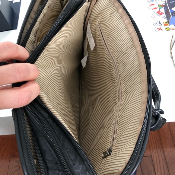 Bugatti Laptop Briefcase - Picture 6 of 7